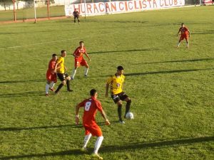 Torneo Regional Amateur: Huracán Ciclista venció a Olimpo en el duelo local