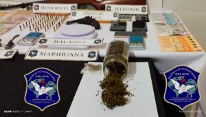 Allanamientos en Tres Arroyos y Claromecó: Un preso, secuestro de drogas y armas