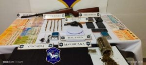 Allanamientos en Tres Arroyos y Claromecó: Un preso, secuestro de drogas y armas