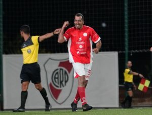 Futbol Senior: Huracán y San Martin cayeron, pero la experiencia fue única (video)