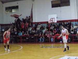 Básquet Local: Quilmes ganó el clásico y es único puntero del Clausura