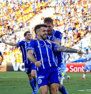 Agustín Auzmendi continúa destacando en el Futbol Profesional