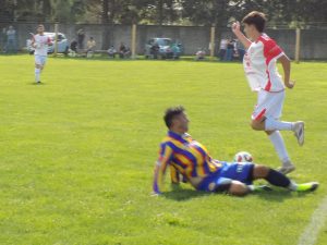 Fútbol de Primera:  Empate entre   Colegiales y Huracán en el comienzo de la fecha