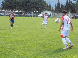 Fútbol de Primera:  Empate entre   Colegiales y Huracán en el comienzo de la fecha