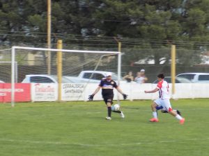 Fútbol de Primera:  Empate entre   Colegiales y Huracán en el comienzo de la fecha