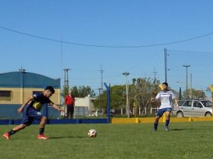 Fútbol de Primera: Comenzó el torneo “Carlos Mastrángelo”