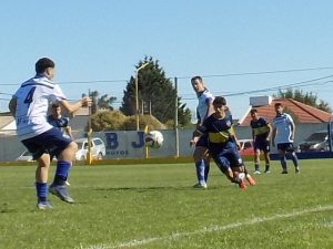 Fútbol de Primera: Comenzó el torneo “Carlos Mastrángelo”