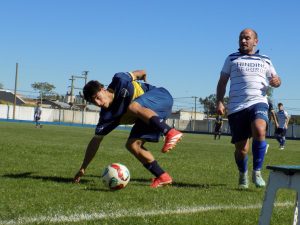 Fútbol de Primera: Comenzó el torneo “Carlos Mastrángelo”