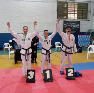 Taekwondo: Presencia tresarroyense en Villa Gesell