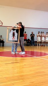 Alumni homenajeó a Juan Manuel Locatelli