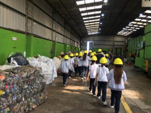 Realizaron charlas de educación y concientización ambiental