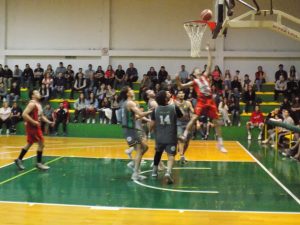 Básquet local: Ganaron Club de Pelota y Quilmes