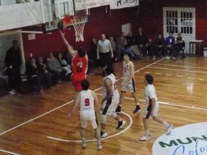 Provincial de Básquet: Ganó Huracán, perdió Alumni