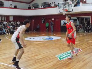 Provincial de Básquet: Ganó Huracán, perdió Alumni