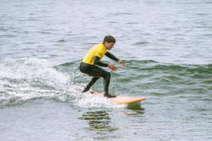 Pablo Martínez, el primer surfista ciego del país, rumbo a su séptimo Mundial de Surf Adaptado