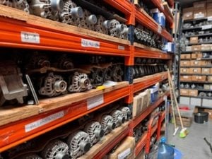 Millones de dólares: Desarticularon banda que robó repuestos y autopartes de las fábricas de Ford y VW