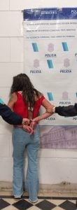 Amenazó a su vecina con un cuchillo y fue presa