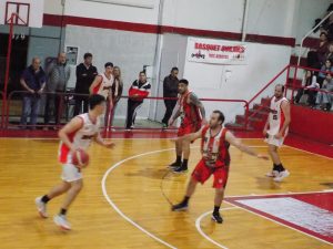 Básquet Local: Quilmes ganó el clásico y es único puntero del Clausura