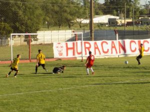 Torneo Regional Amateur: Huracán Ciclista venció a Olimpo en el duelo local