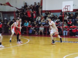 Básquet Local: Quilmes ganó el clásico y es único puntero del Clausura