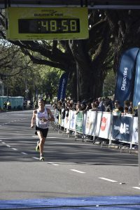 Ulises Sanguinetti, 9º entre 6000 participantes en los 15K Saucony