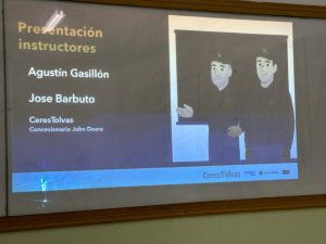 Inició el curso de la Escuela de Operadores de Maquinaria Agrícola sobre tractores