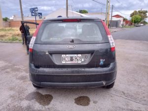 Daños materiales: Colisionaron dos autos en Mazzini y Domingo Vázquez