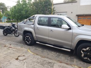 Accidente: Motociclista trasladada al hospital preventivamente