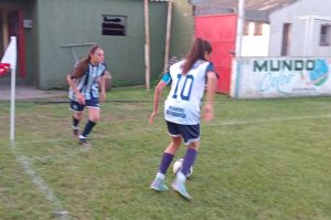 Con derrota, debutó la Selección Femenina Tresarroyense. Fue 3-0 ante Laprida