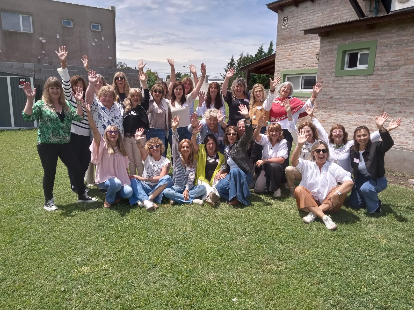 Emotivo reencuentro: egresadas del Colegio Nuestra Señora de Luján celebraron 40 años de su promoción