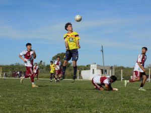 Ascenso: triunfo de Unión para ser líder en su zona (videos)