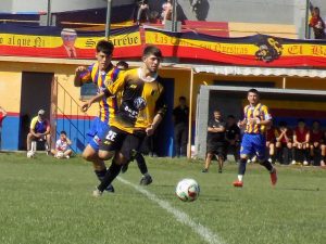 Fútbol de Primera: Ganaron Villa, Boca y Colegiales en el Mastrángelo