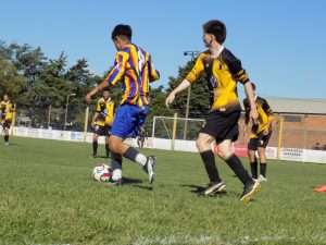 Fútbol de Primera: Ganaron Villa, Boca y Colegiales en el Mastrángelo