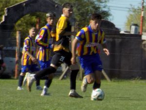Fútbol de Primera: Ganaron Villa, Boca y Colegiales en el Mastrángelo