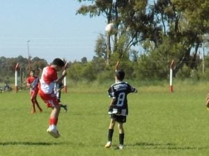 (videos)Fútbol: La Sub-13 de Argentino clasificó. La Sub-17 de Boca empató.