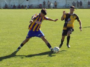 Fútbol de Primera: Ganaron Villa, Boca y Colegiales en el Mastrángelo