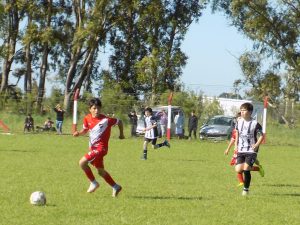 (videos)Fútbol: La Sub-13 de Argentino clasificó. La Sub-17 de Boca empató.