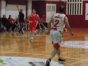 Básquet Provincial:  Perdió Huracán. Alumni puntero con Racing