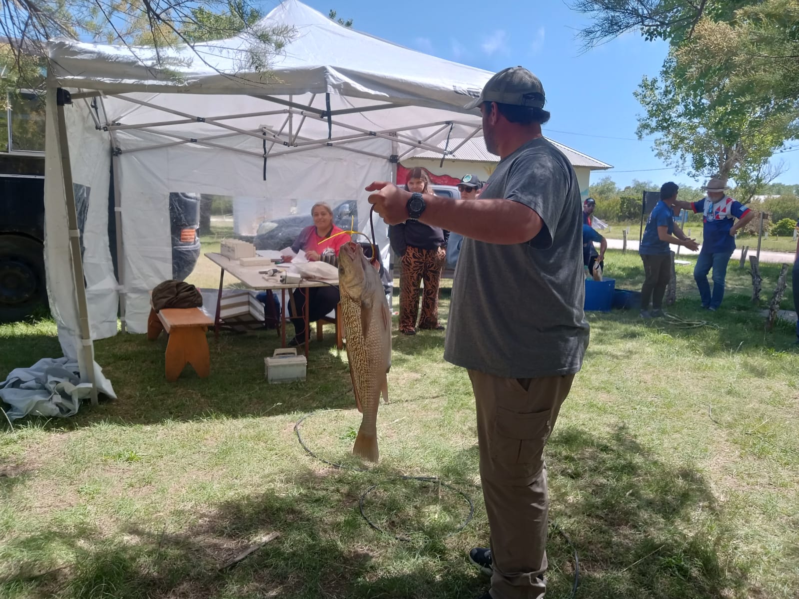 Pesca: Fabián Weigand de Miramar punteaba hasta las 13:00