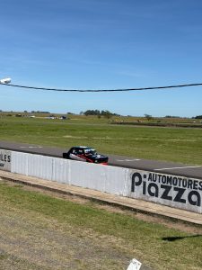 En Azul: Buena tarea de pilotos tresarroyenses