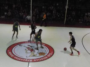 Básquet: Alumni y Quilmes semifinalistas del Oficial