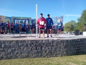 Raúl Turienzo ganó el concurso a la corvina de mayor peso del Club de Pesca en Reta