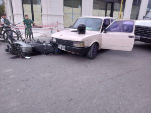 Otro Inspector de tránsito lesionado al perseguir a un infractor