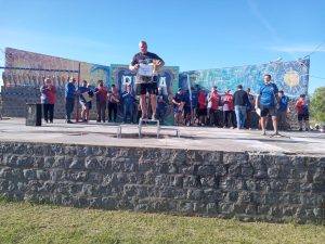 Raúl Turienzo ganó el concurso a la corvina de mayor peso del Club de Pesca en Reta