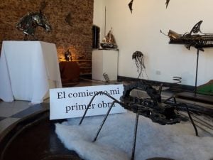 El escultor Emiliano Juárez inauguro su muestra “Renacer del Acero” en el Mulazzi