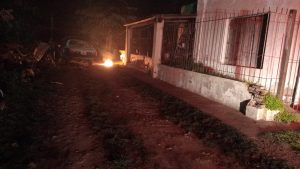 Incendio en una vivienda en Saavedra y Alem