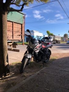 Videos: Robaron la moto de un trabajador
