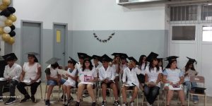 Acto de egreso en la Escuela Primaria Nº5