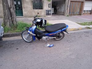 Colisionaron una moto y una bicicleta