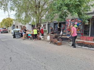 La choripaneada solidaria del “Pechi” se convirtió en una realidad en la ciudad